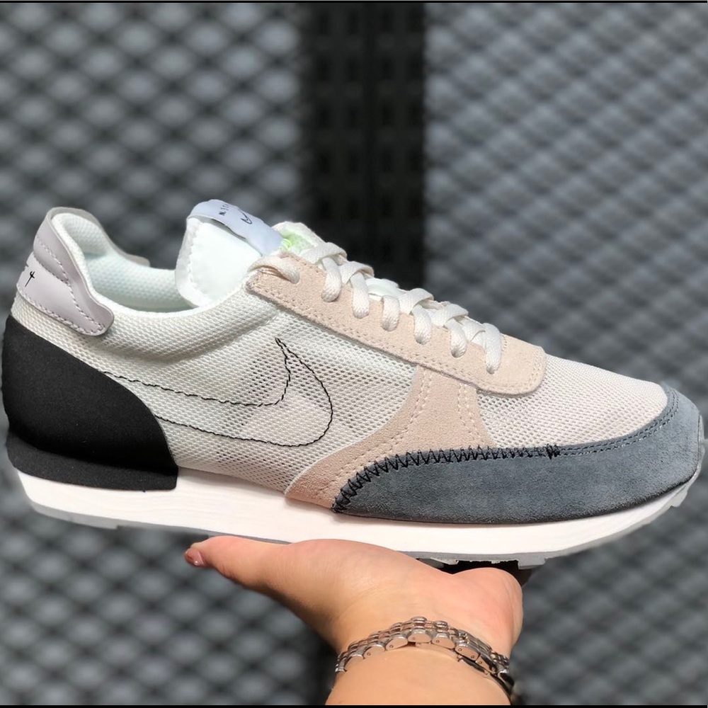 Nike DBreak-Type Men’s Sneakers in Grey